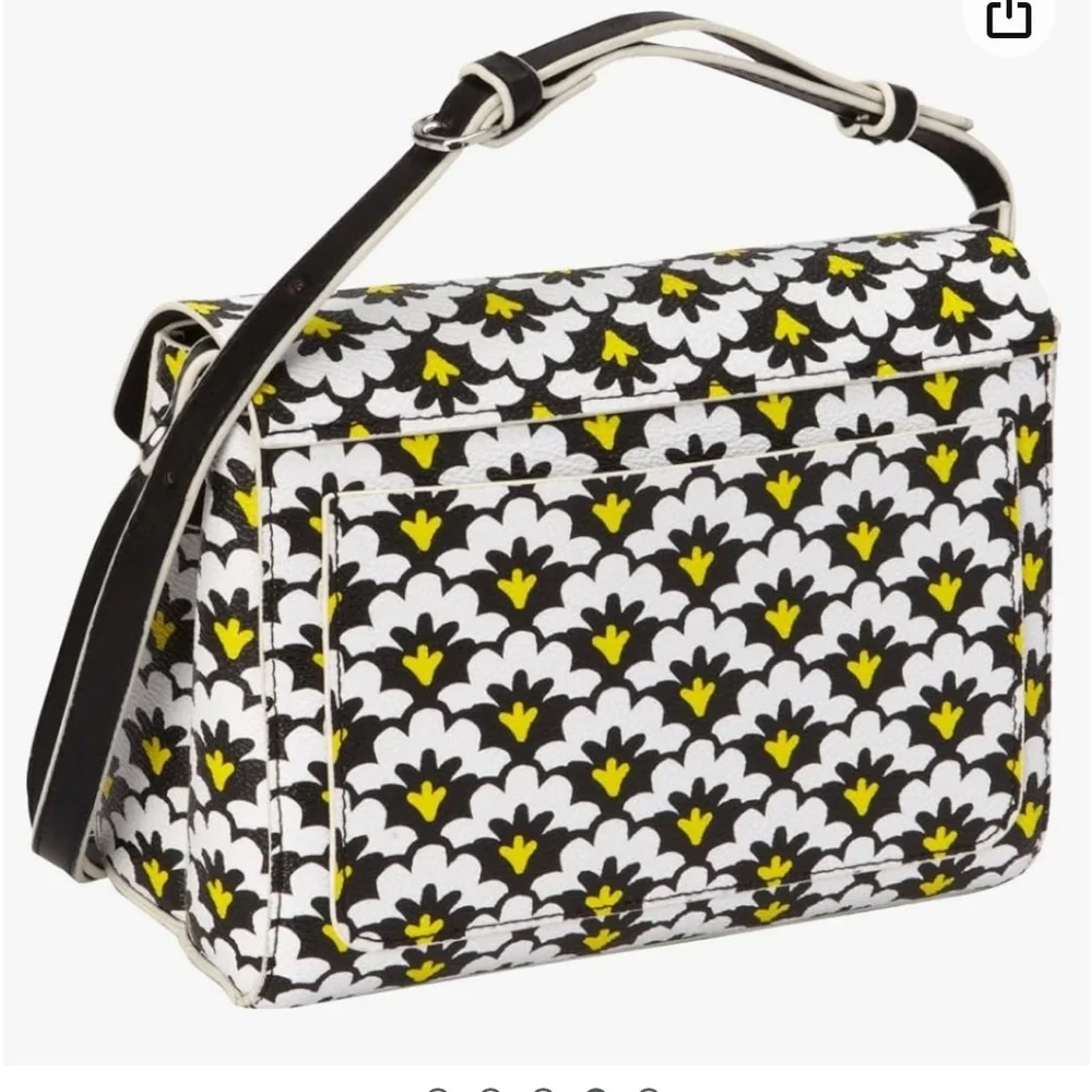 Vera Bradley Scallop Hipster crossbody bag purse Petal Paisley black yellow - Picture 3 of 11